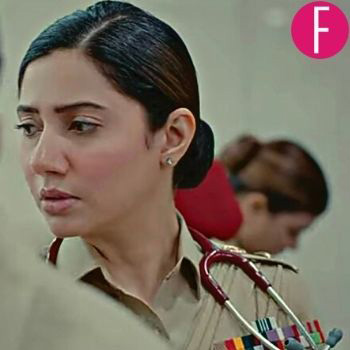 Aik Hai Nigar – Trailer has raised curiosity and promises an authentic tale set in the correlation of present-day situations.  According to the trailer, we are hoping to see the story of a brave woman instead of a cliche weak woman. Therefore, we have high expectations with a perfect Umera Ahmed script and explicit direction from Adnan.  Moreover, the trailer reveals a strong family bond, well-captured scenes, and good Bilal & Mahira's love chemistry. 