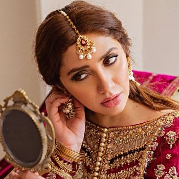 10 Fun Things About Mahira Khan We Bet You Didn't Really Know!