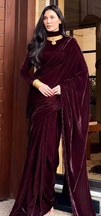 velvet saree 