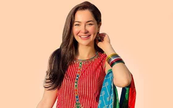 tiktok hania aamir maybelline